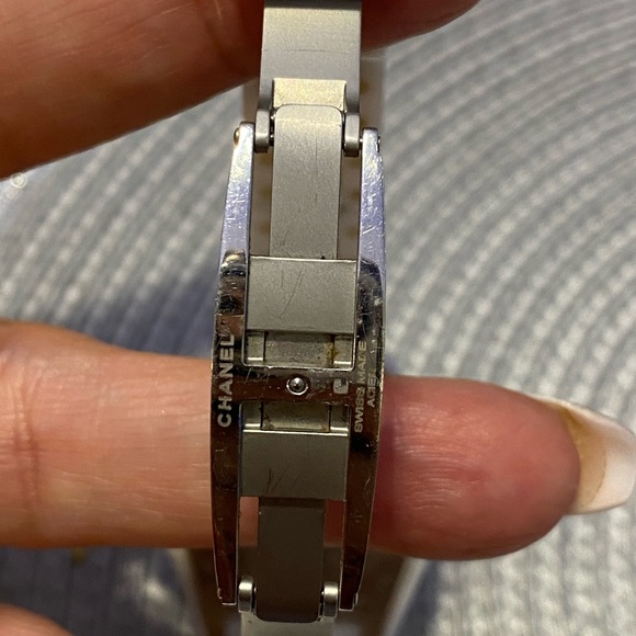 SOLD J12 Chanel Double Diamond Watch White Ceramic - Picture 7 of 8